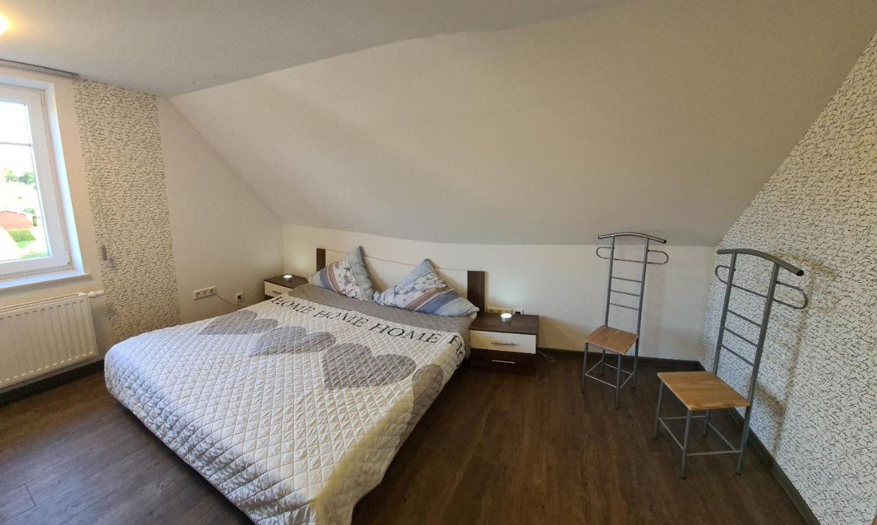 Ferienwohnung Utkiek 아우리흐 외부 사진